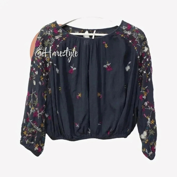 Free People Tops - Free People cropped navy gauze embroidered top med